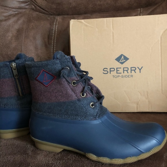 sperry duck boots 7.5